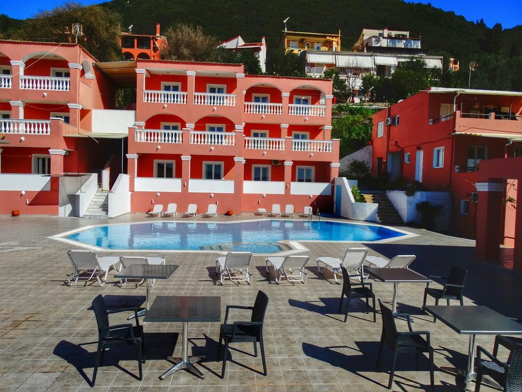 Paradiso Hotel Sea View And Pool Suites Ipsos Corfu Exterior photo