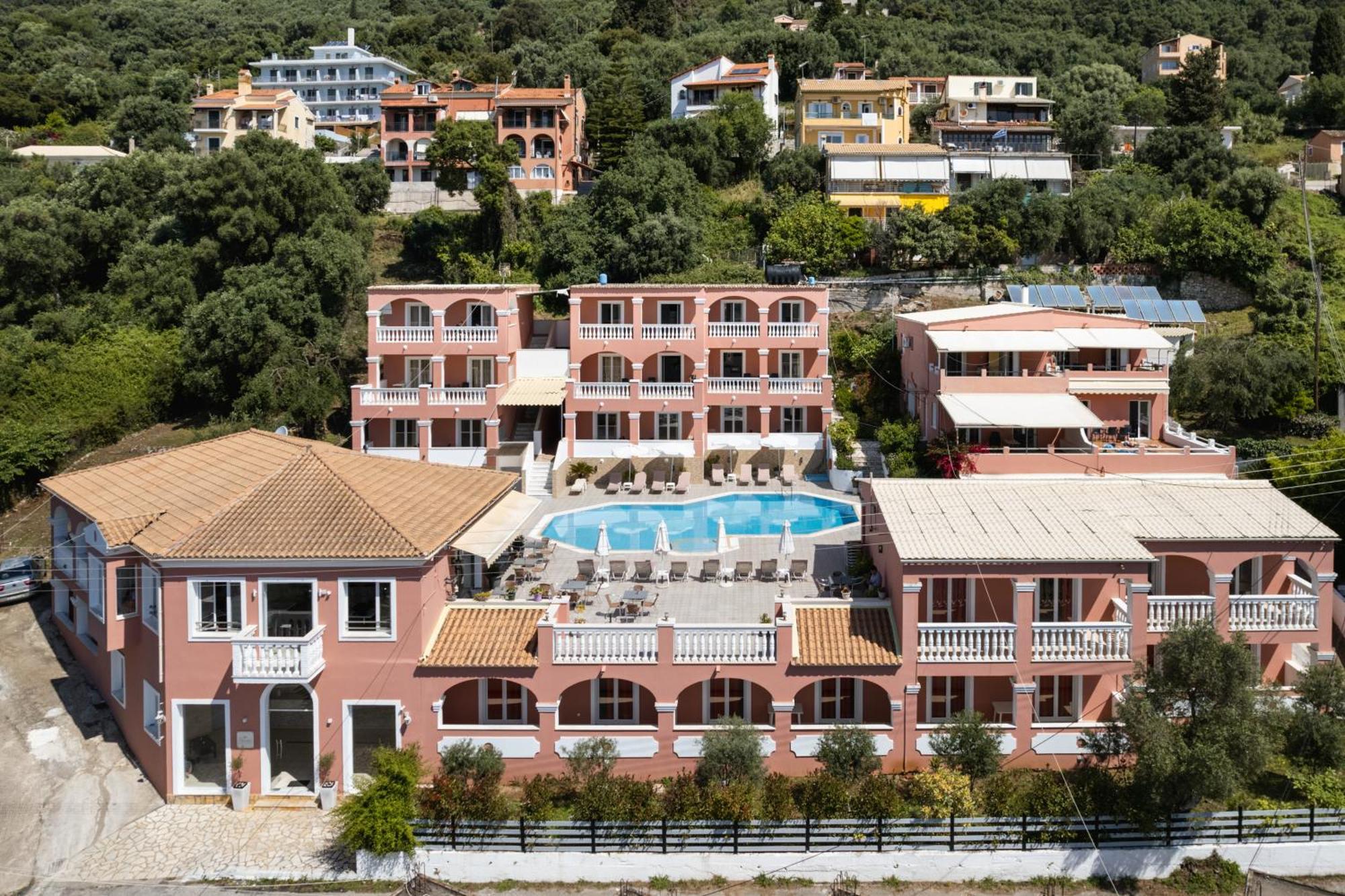 Paradiso Hotel Sea View And Pool Suites Ipsos Corfu Exterior photo
